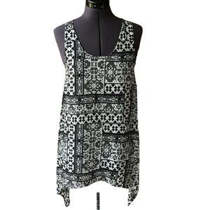 Painted Threads Flowy Tribal Print Top Shark-Bite Hem Sleeveless Scoop-Neck XS